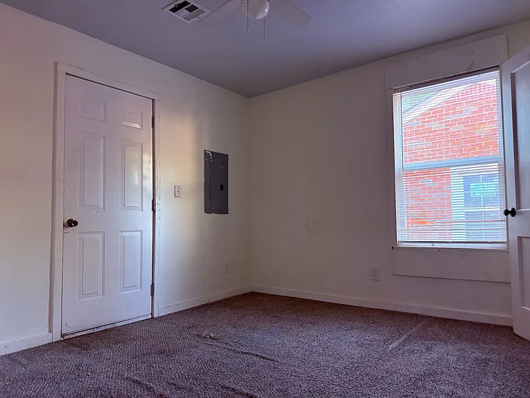 1224 Bellevidere Dr — Photo 8