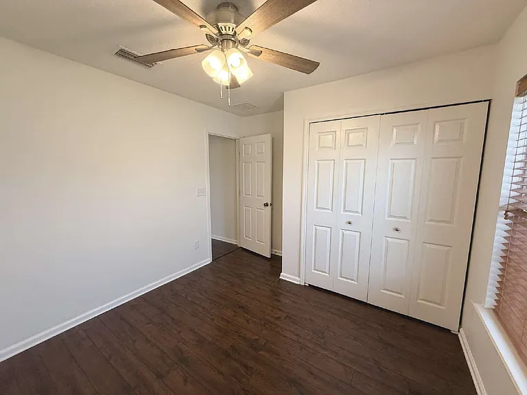 436 Bostwick Cir — Photo 34