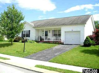75 Kevin Dr, New Oxford, PA 17350