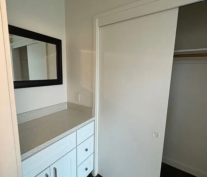 2828 College Ave — Photo 21