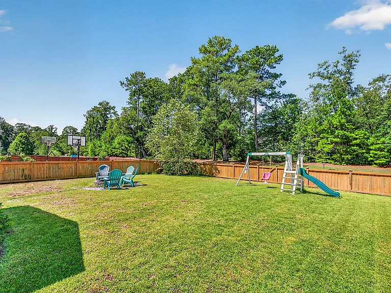 2657 Doubletree Ct — Photo 25
