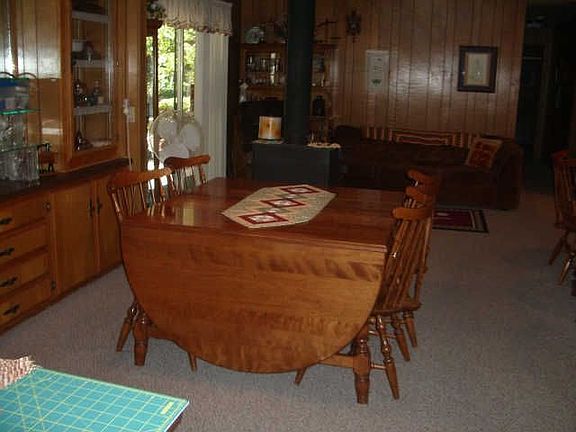 4th image of 5547 Mark Ln