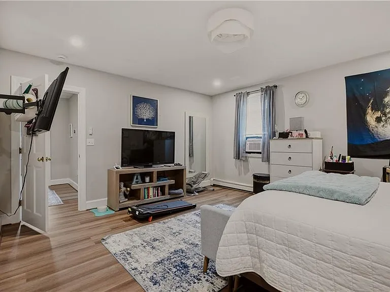 223 Oliphant Ln #A — Photo 24