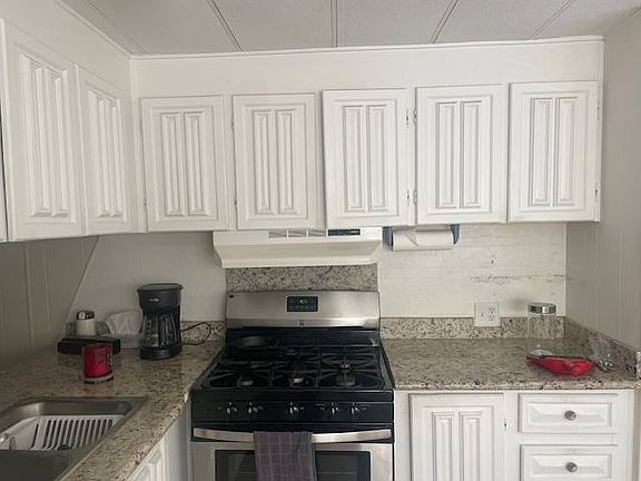 4th image of 1205 S Maine St #36