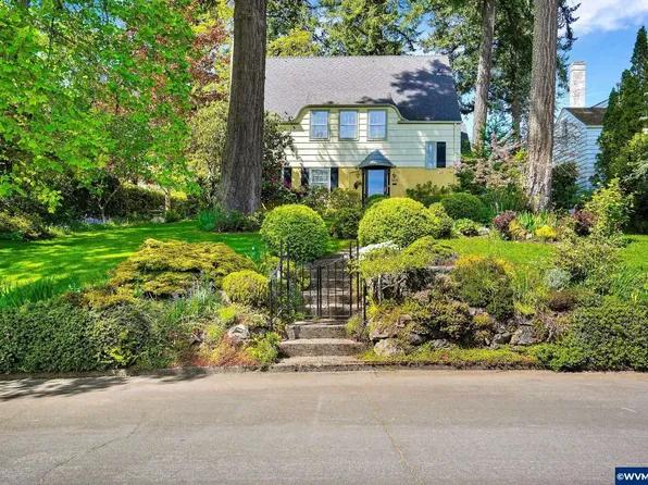 1825 Fairmount Ave S, Salem, OR 97302