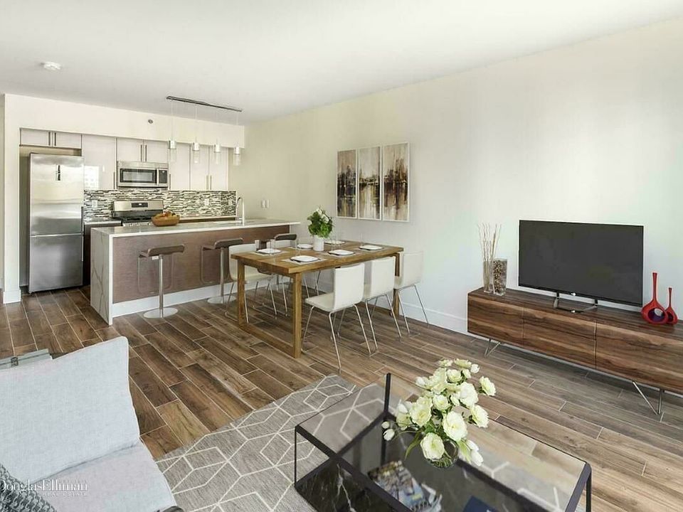 1st image of 3725 33rd St APT 3G