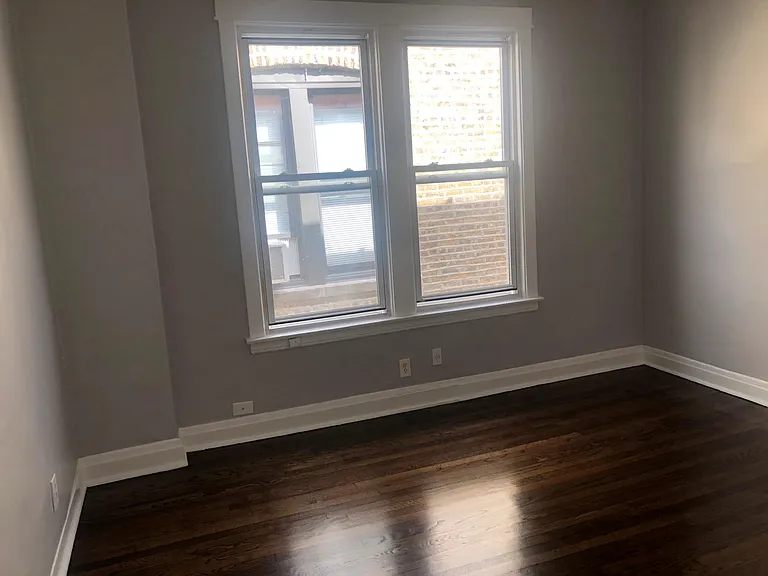 3508 W Montrose Ave #2R — Photo 6