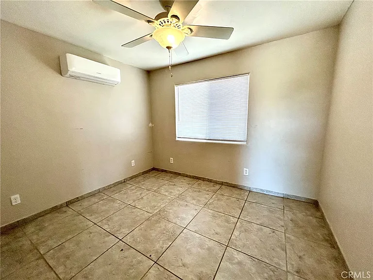 24191 Magnolia Rd — Photo 8