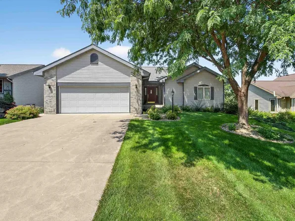 5574 Bantry Lane, Fitchburg, WI 53711