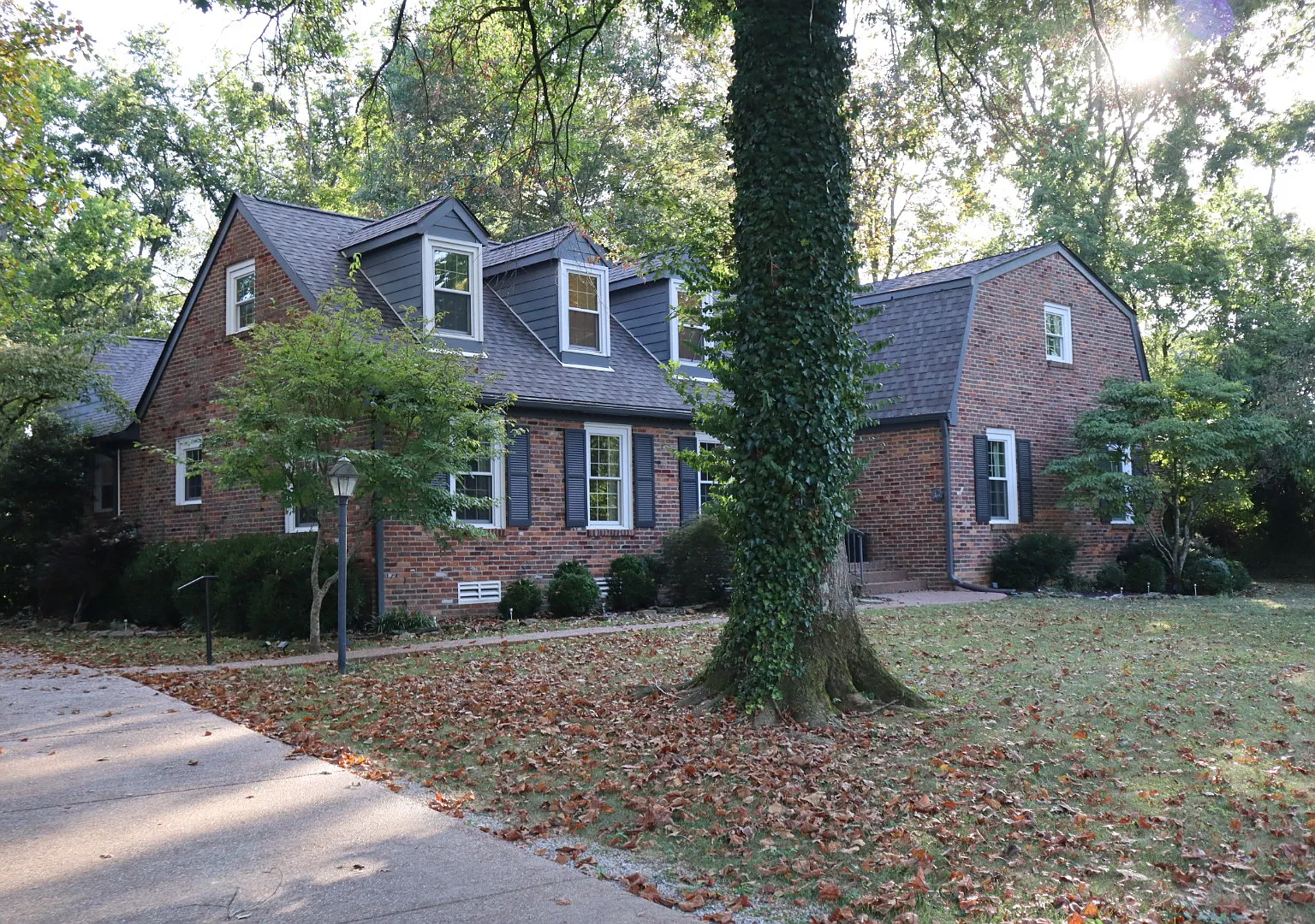 Williamsburg Dr, Franklin — Photo 1