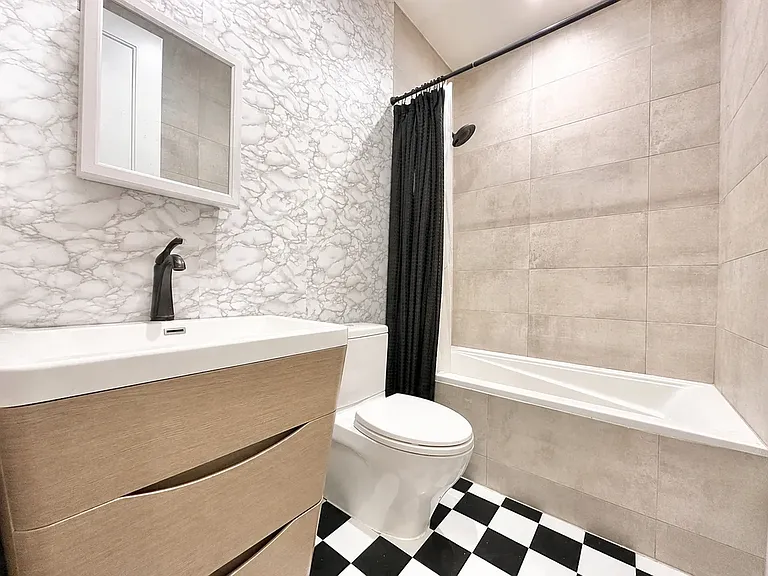 281 Linden St #2 — Photo 11