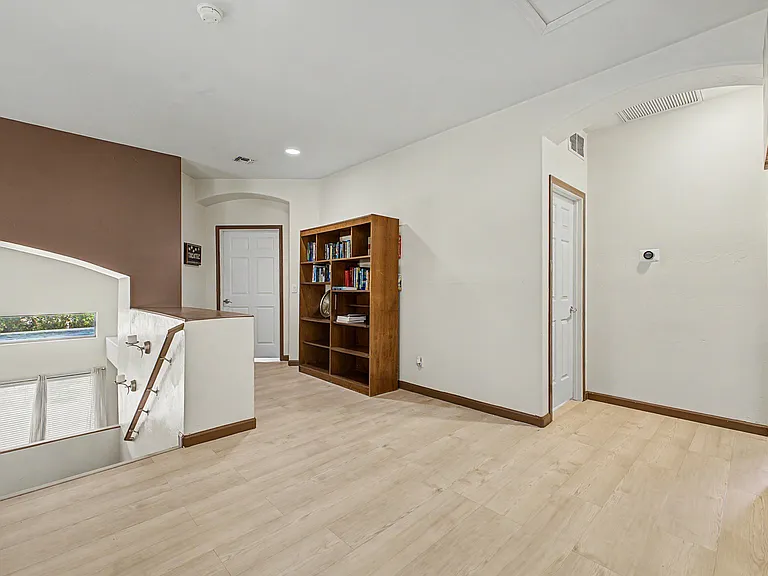 10613 E Avalon Park St — Photo 38