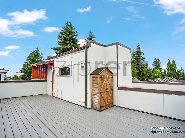 9607A Roosevelt Way NE — Photo 11