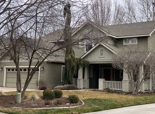 1074 N Caledonia Pl, Eagle, ID 83616
