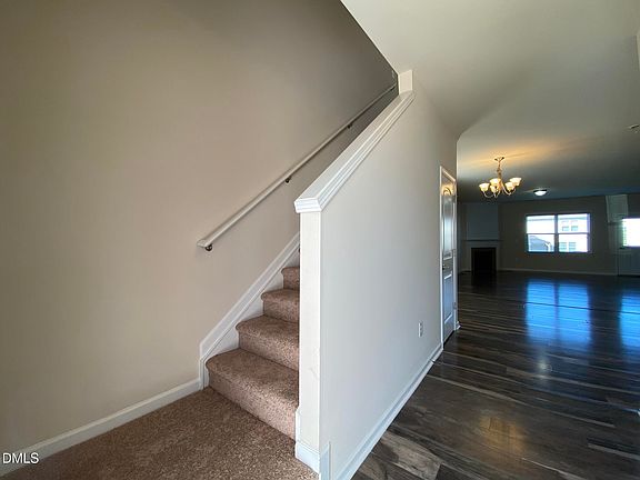 5th image of 2533 Tummel Ln