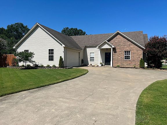 3rd image of 7 Livingstone Dr