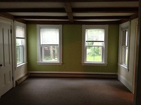 Down stairs livingroom