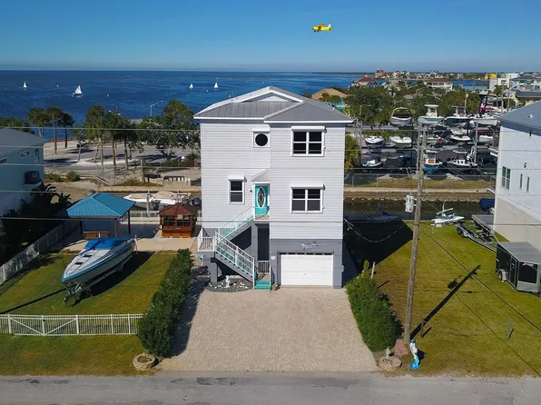 6249 Lonnie Lee Ln, Hudson, FL 34667