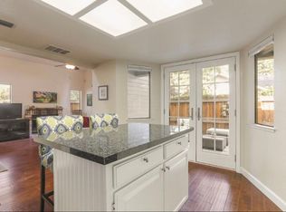 2120 University Park Dr, Sacramento, CA 95825