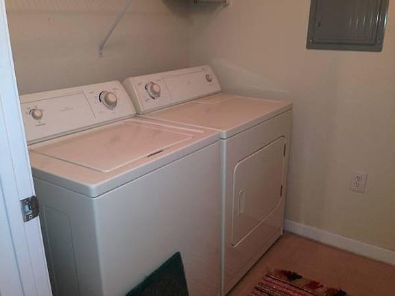 4th image of 10075 Gate Pkwy N APT 1902