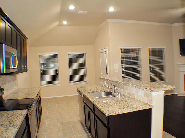 701 Cheyenne Dr — Photo 11