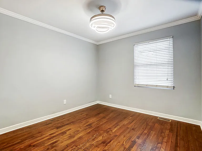 1724 Dunkirk Dr — Photo 31