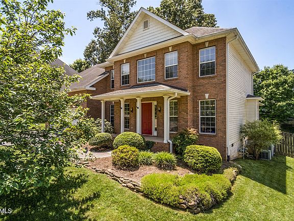 2nd image of 1323 Pershing Hill Ln