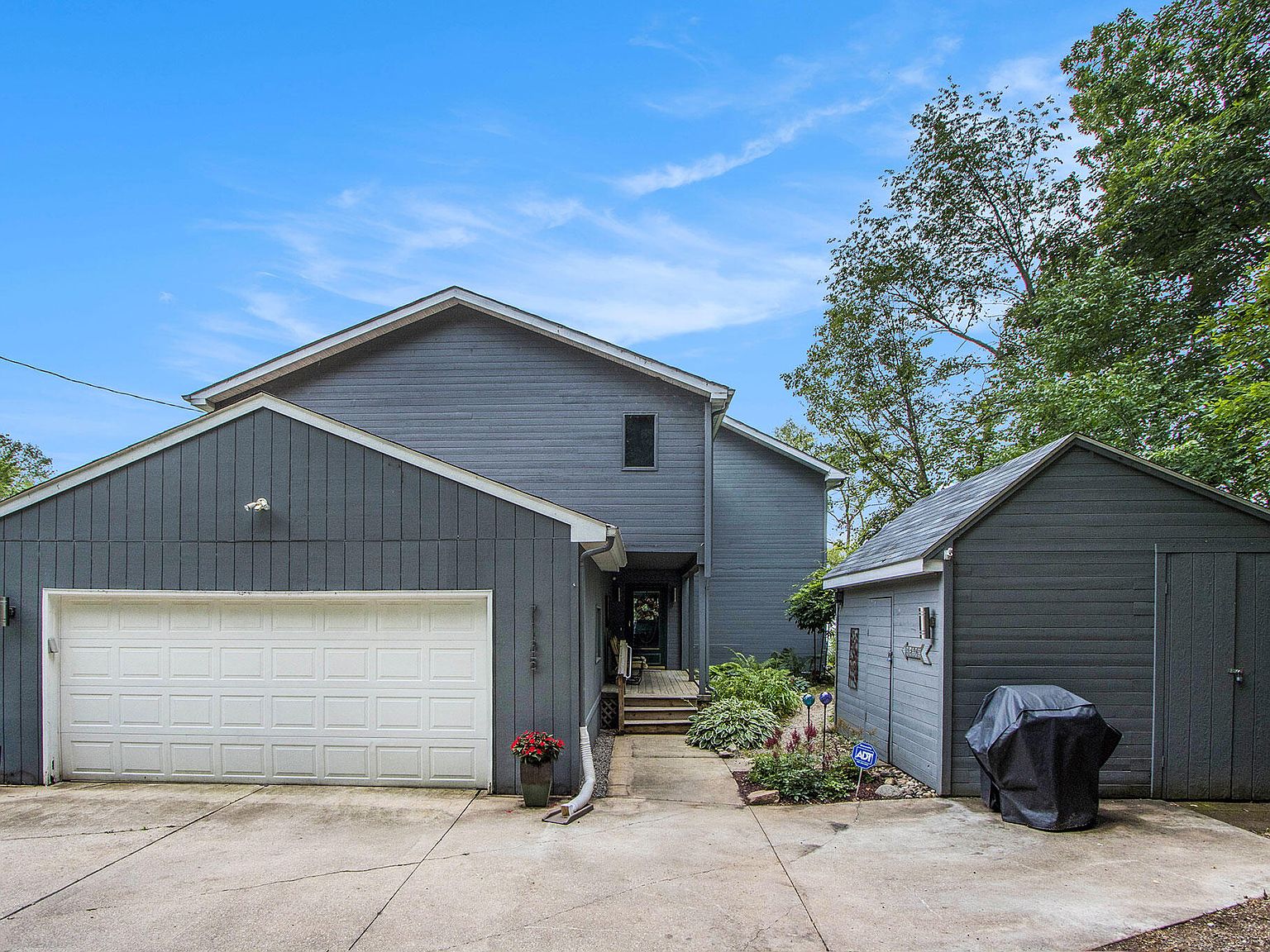 ㅎㅊㅋ 7135 Montecito Ln, Corona, CA 92880 | Zillow