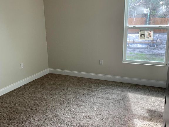 4th image of 4435 Alpine Ln