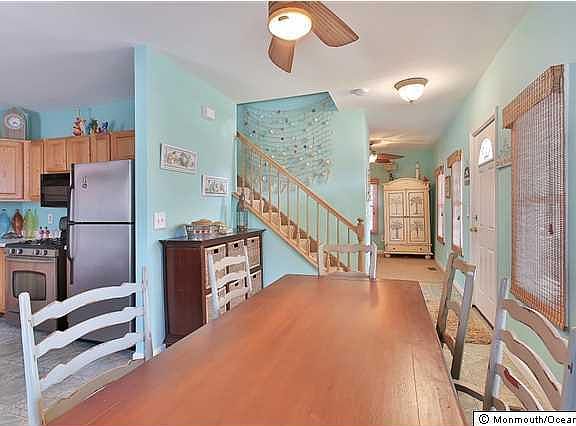 5th image of 803 A St