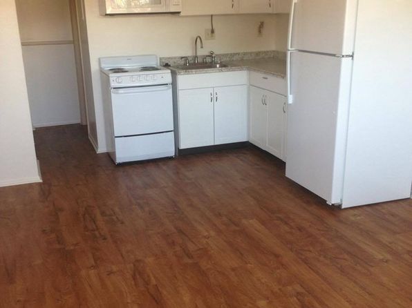 715 Parker St APT 1F