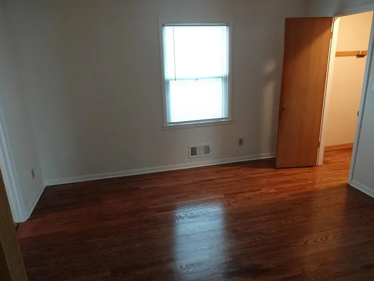 3417 1/2 Locust St #3417-1/2 — Photo 20
