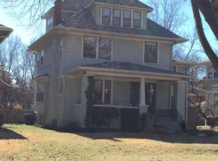 411 W 58th Ter, Kansas City, MO 64113
