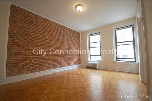 Rented by City Connections Realty | media 31