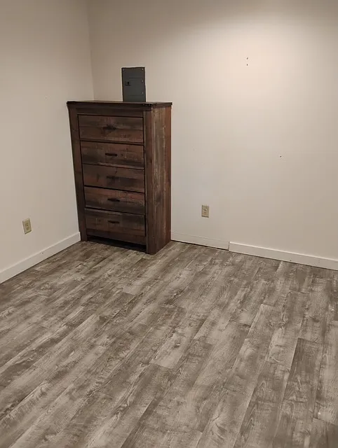 Studio, 650 sqft, $1,115 — Photo 2