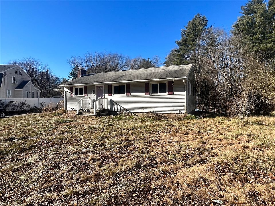 2nd image of 93 Merrill Ave