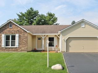 808 Brentwood Dr, Cary, IL 60013