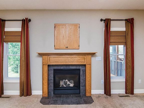 4th image of 130 Driftwood Cir