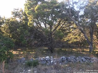 743 Canyon Bnd, Canyon Lake, TX 78133