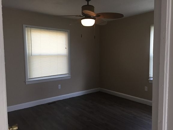 4th image of 303 Johnston Ave