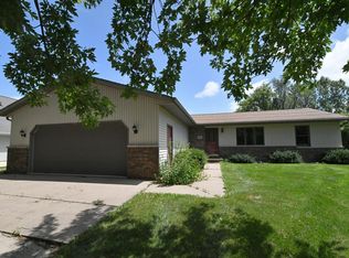 310 Carlyle Ct, Brandon, WI 53919