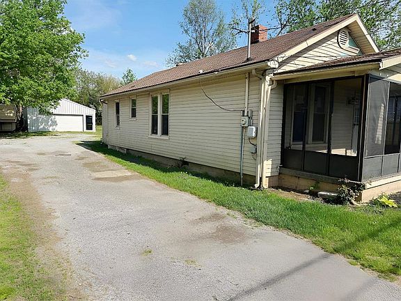4th image of 923 Conway Ave