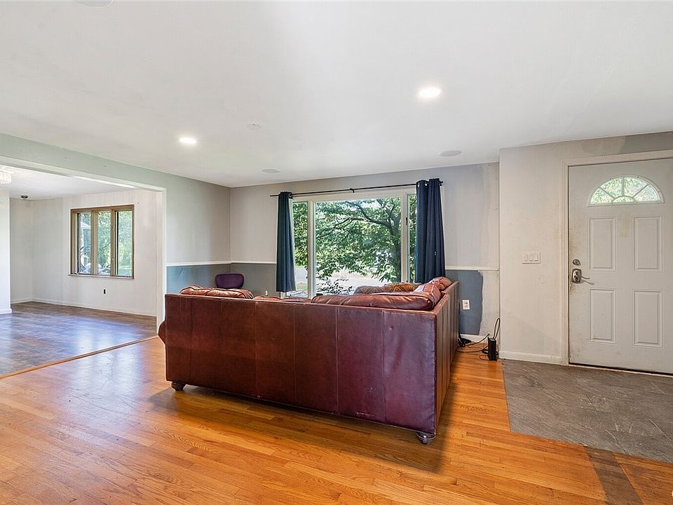 6228 Harrington Dr Syracuse, NY Zillow Apartments for Rent in Syracuse