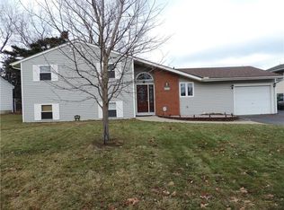 374 Fielding Rd, Rochester, NY 14626