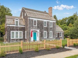 105 Main St, Setauket, NY 11733