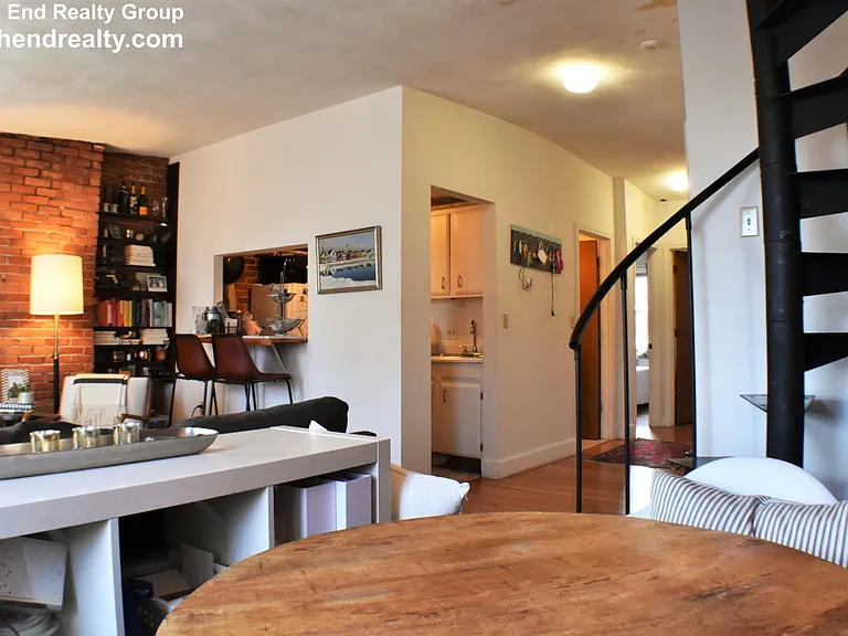 100 W Concord St #8 — Photo 7
