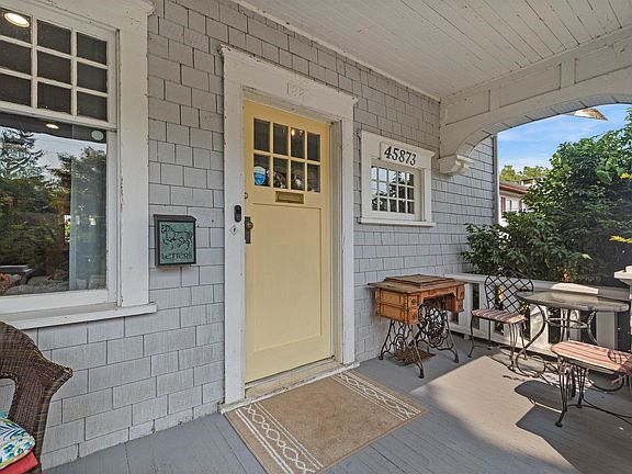 3rd image of 45873 Reece Ave
