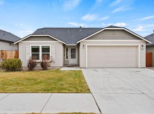3539 SW Pumice Stone Ave, Redmond, OR 97756