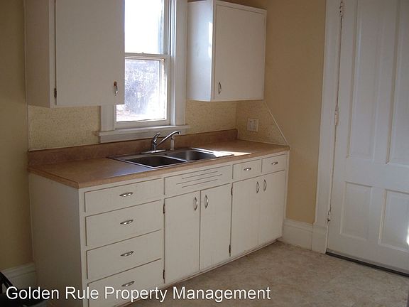 2nd image of 403 E 5th Ave