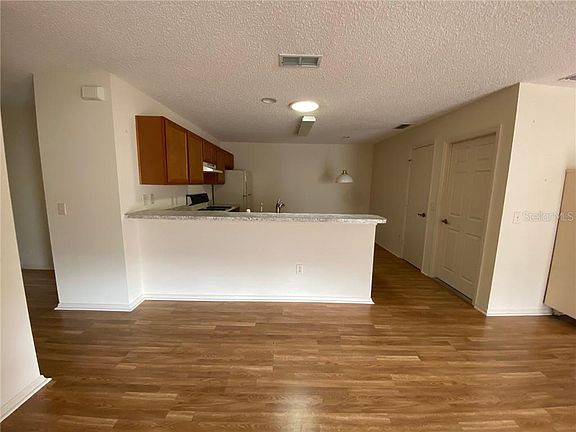 3rd image of 2917 Barboza Dr